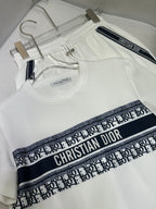 CD 25 Pattern Embroidery Set Black and White Cotton