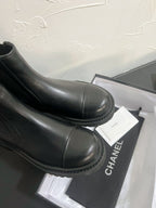 CC Chelsea Ankle Boots In Black Cowhide  949682