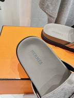 EMPIRE SANDAL LIGHT GRAY SUEDE
