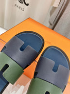 IZMIR SANDAL AEGEAN MIX HUNTER MIX PEACOCK LAMBSKIN