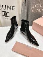 Miu Ankle Boots Pointed Toe Glossy Black Lambskin
