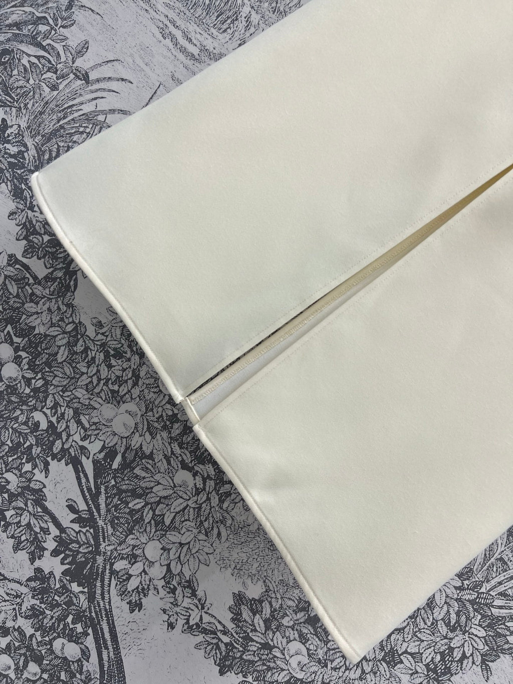 LV 25  Long Skirt Logo White Polyamide Wool