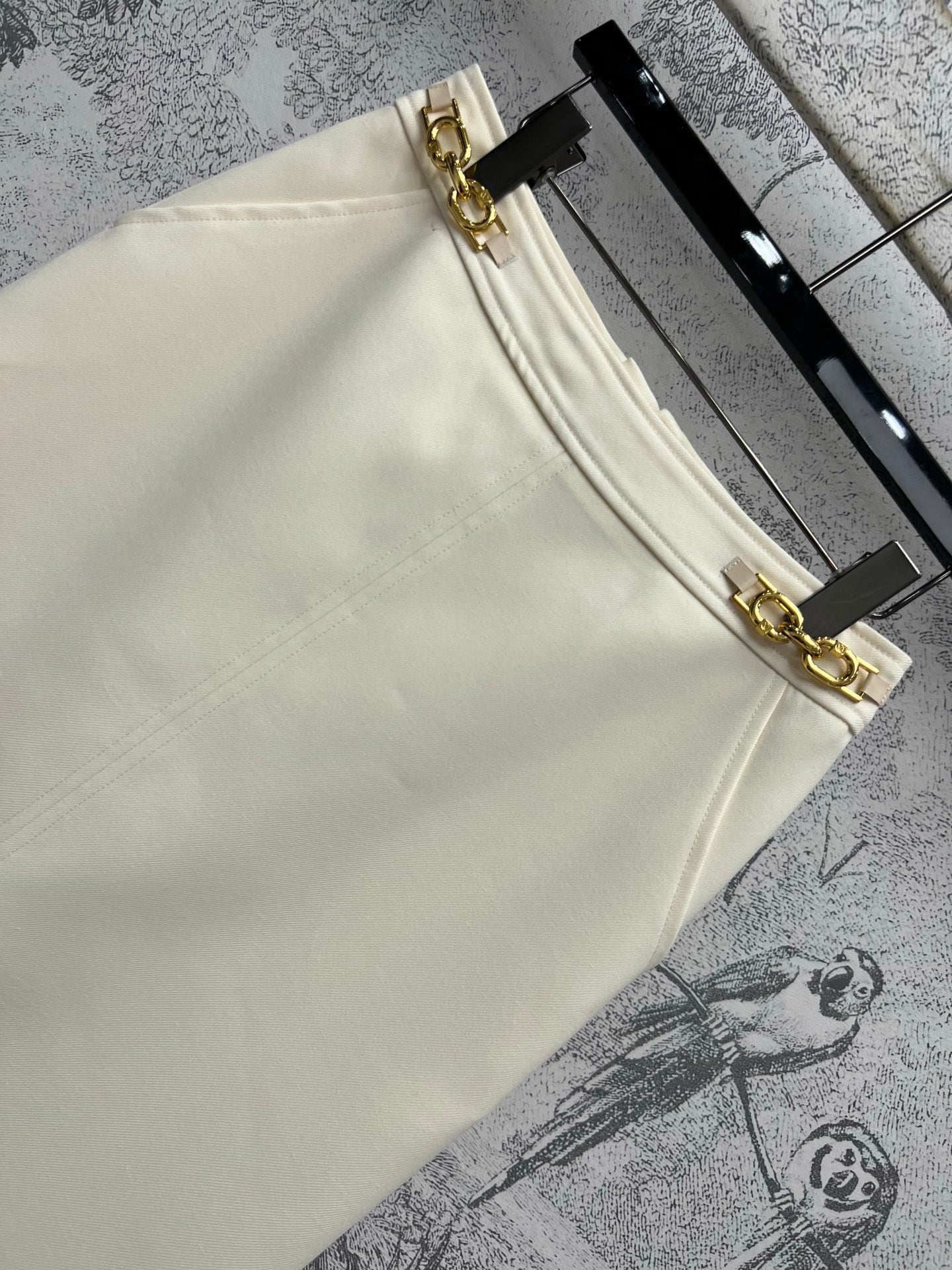 LV 25  Long Skirt Logo White Polyamide Wool