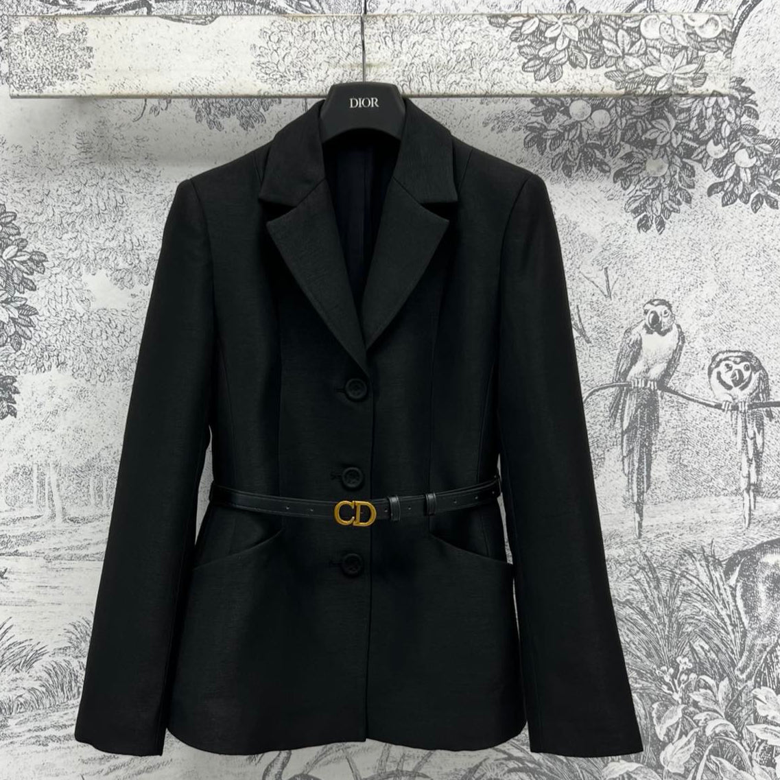 CD 25 Suit Black Polyester