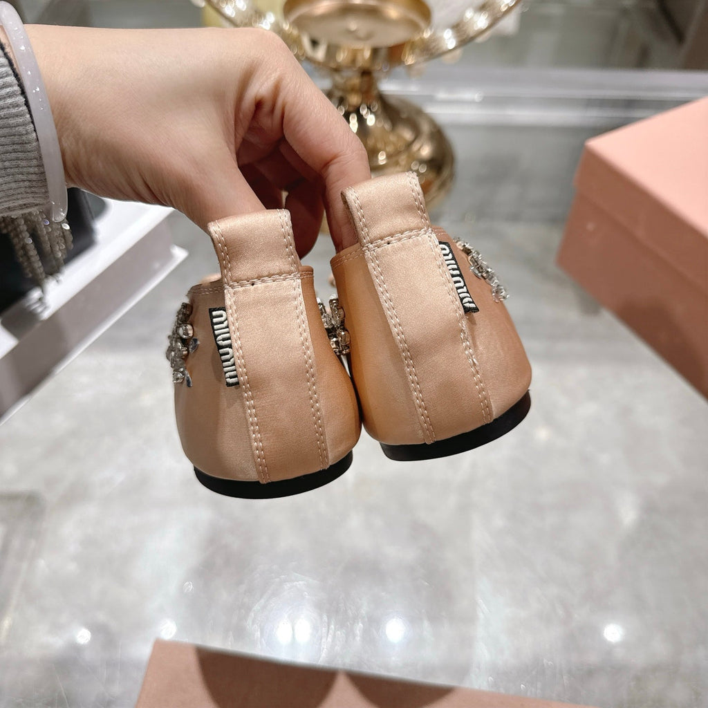 Miu 26 Ballet Flats with Crystal Rhinestones Light Pink Silk Satin  592101