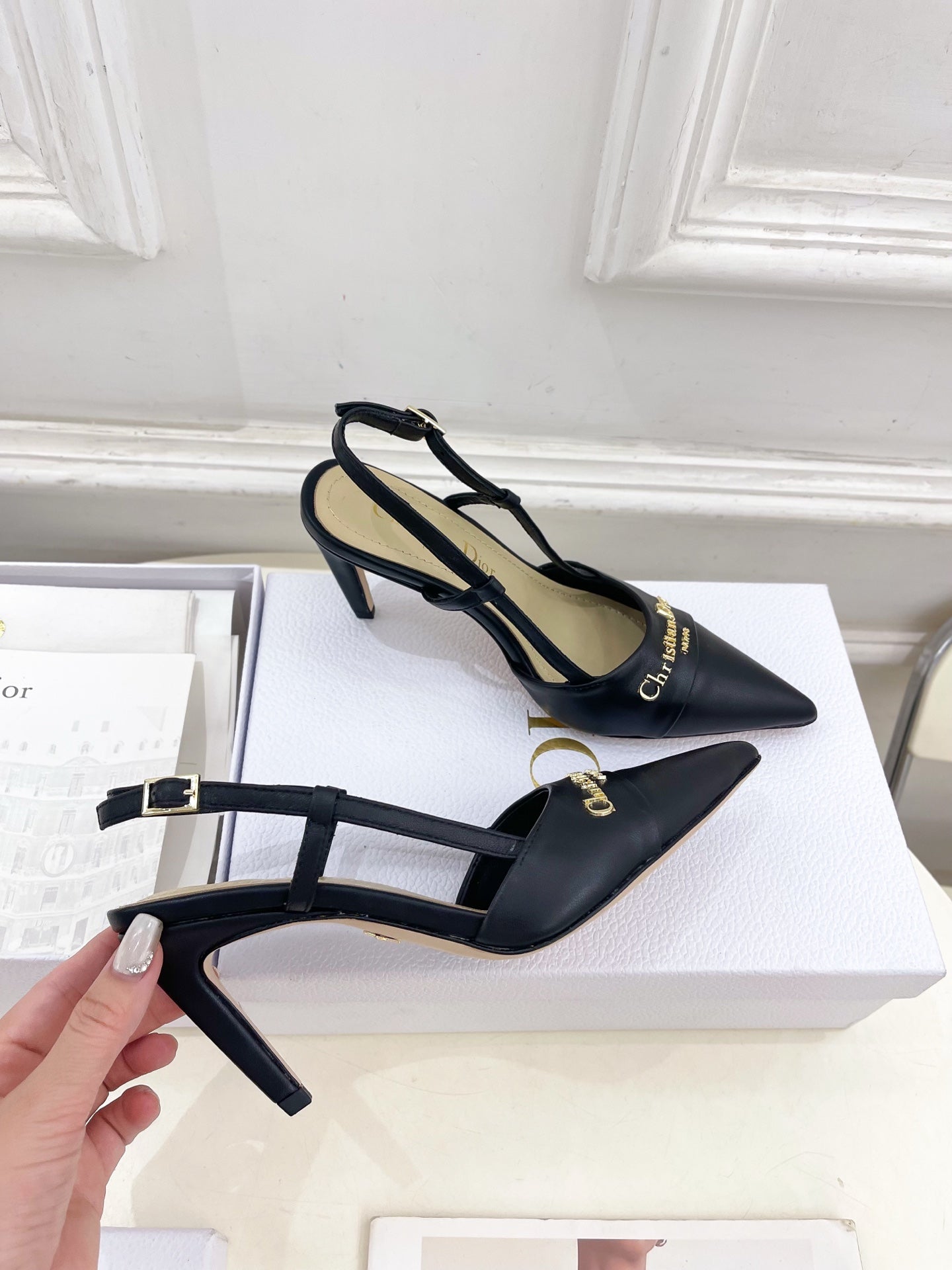 CD 25 Slingback Heel Black Leather 307431