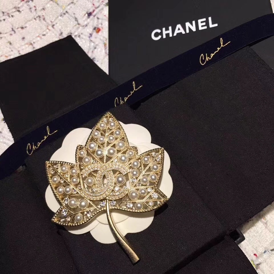CC Brooch 156492