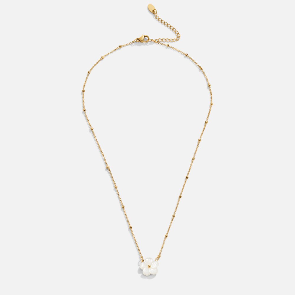 White Blossom Flower Necklace - Beautiful Earth Boutique