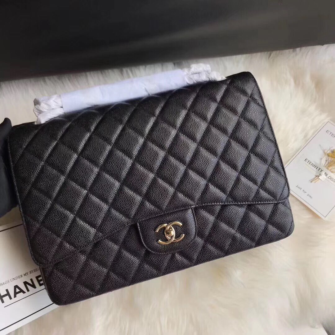 FLAP BAG 33CM BLACK CAVIAR SILVER HARDWARE