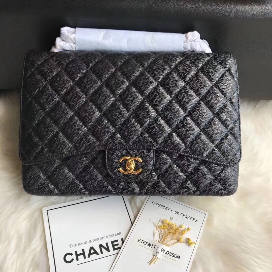 FLAP BAG 33CM BLACK CAVIAR GOLD HARDWARE